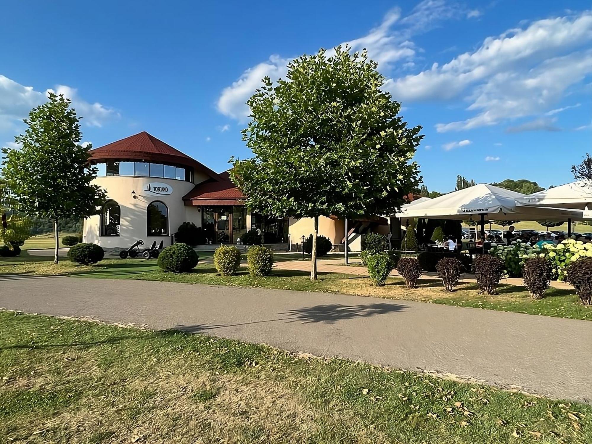 Vila Cu Mesteceni Câmpina Exteriér fotografie